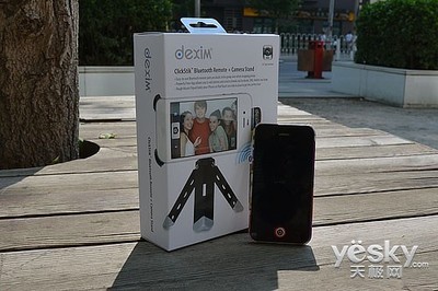 五十步拍百步 dexim藍(lán)牙拍照器抓住完美瞬間_手機(jī)_科技時(shí)代_新浪網(wǎng)